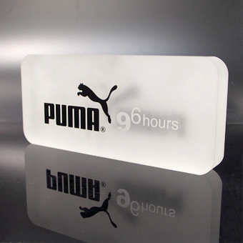 Eremit Logoblock für Puma