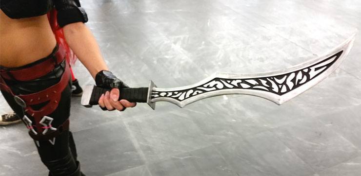 Eremit-Display Lasergraviertes Cosplay Schwert für die Comic Con Wien