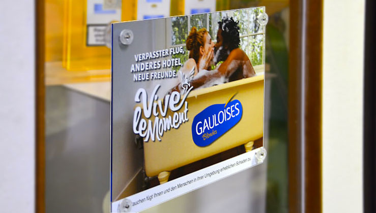Gauloises Trafikschild - jedes Schild mit Name und Öffnungszeiten personalisiert