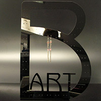 B.Art Schmuckdisplay