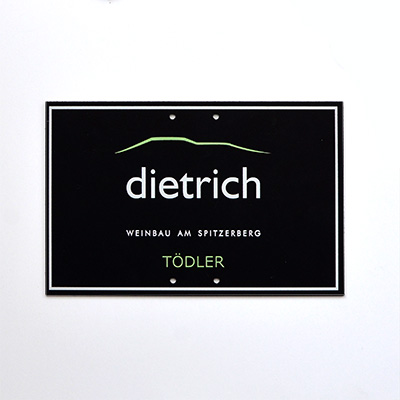 Eremit-Display Weingartenschild für Dietrich